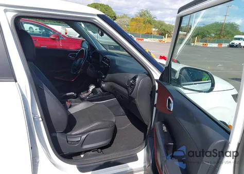 2023 Kia Soul Gt-Line z USA, uszkodzony, nr VIN KNDJ53AU5P7851981